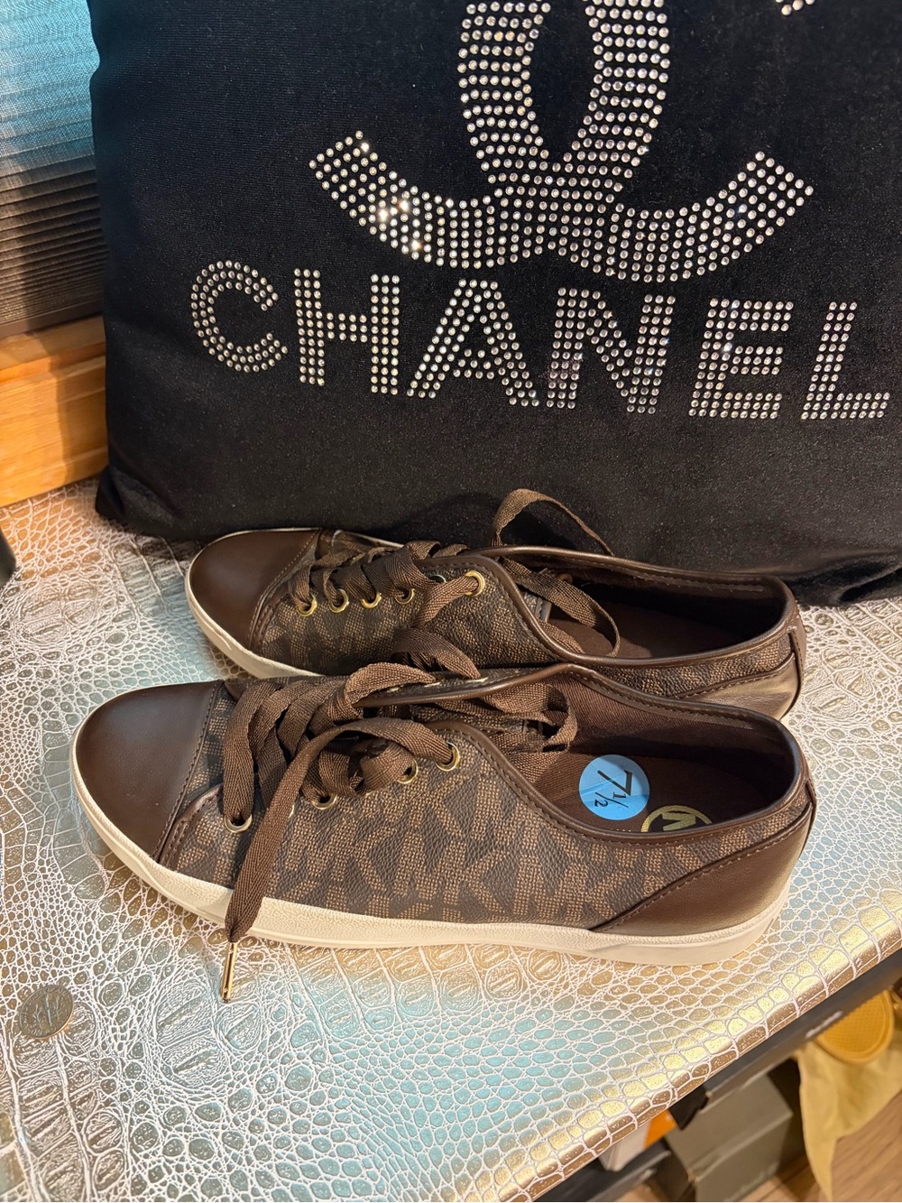 Michael Kors Brown Lace-Up Low-Top Sneakers - Picture 2 of 4
